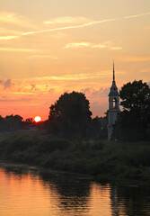 Fototapeta na wymiar Vologda river and Sretensky church (Church of Meeting) in Vologda. Russia