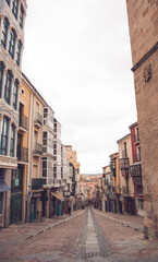 Fototapeta premium Cuesta de la calle Balborraz en Zamora