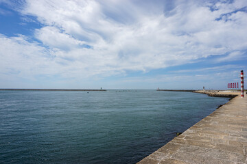 Fototapeta na wymiar Porto, view on the ocean at the seashore