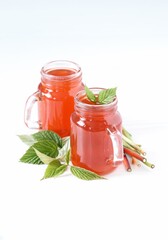 jar of tomato sauce