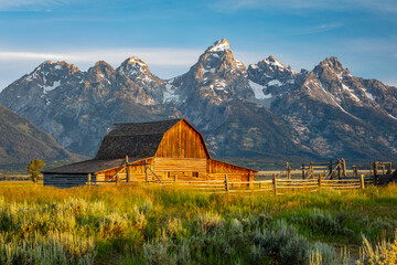 Moulton Barn with the Grand Teton mountain range in the background © Jeffery Edwards