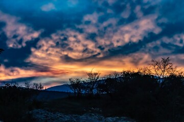 Obraz premium sunset in the mountains