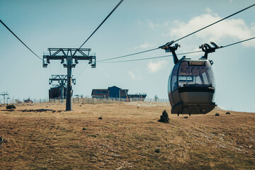 Fototapeta na wymiar Mountain views from a cable car.