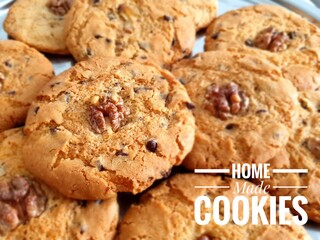 chocolate chip cookies