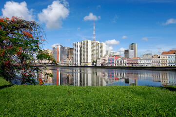 Vista do casario da Rua Aurora na beira do Rio Capiberibe, Recife , Pernambuco