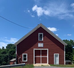 old red barn United we stand