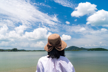 Fototapeta premium Woman travel around the world with backpack freedom and relax life.