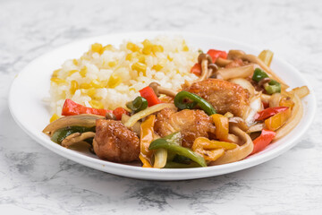 チキンとコーンライスのランチ