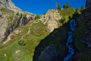 cascadas en el valle de Molieres, pirineo de Lérida