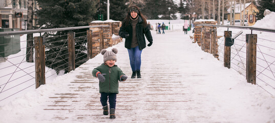 Breckenridge is a Colorado town at the base of the Rocky Mountains’ Tenmile Range. It's known for its ski resort, year-round alpine activities and Gold Rush history. The Victorian core of this former 