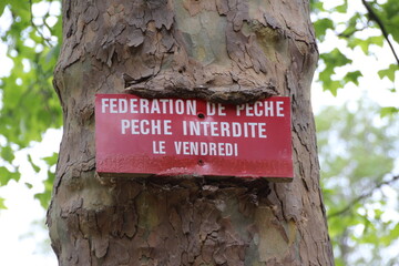 panneau pêche interdite 