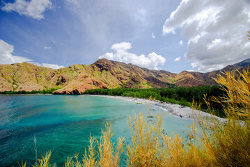 Naklejka premium Scenic view of Anawangin Cove, Zambales, Philippines