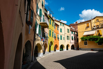 Fototapeta na wymiar Colored buildings in Varese Ligure