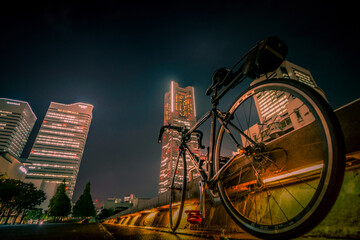 夜の横浜のサイクリング（ロードバイク）