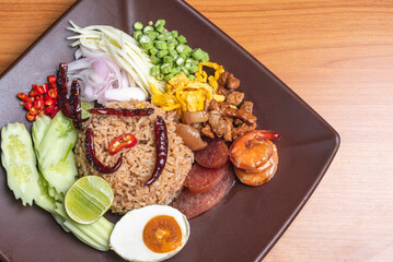 Rice mixed with shrimp paste in brown plate