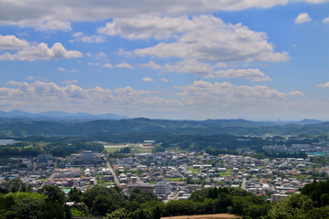 Fototapeta premium 霞ヶ城天守台からの眺め（福島県・二本松市）