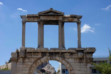 Fototapeta premium Ruins of the arch of Hadrian in Athens, Greece