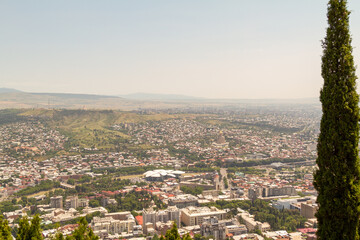 Obraz premium View from Mount Mtatsminda to the central areas of Tbilisi