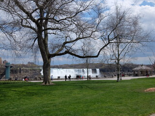 falls in the niagara falls park