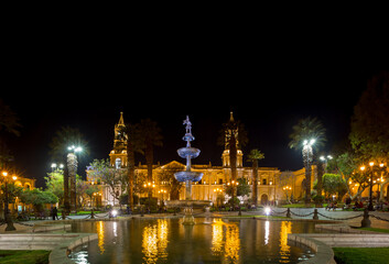 Fototapeta na wymiar Cathedral in main square in Arequipa, Peru
