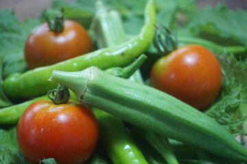 複数の夏野菜