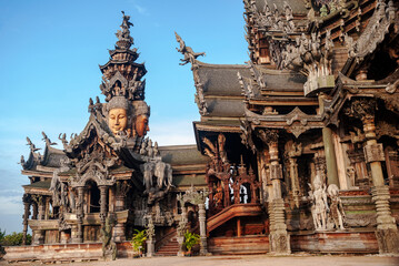 Naklejka premium Temple of Truth in Pattaya
