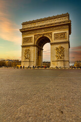 Fototapeta na wymiar Paris triumph arch car-free under a sunny sky, France