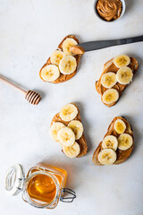 sweet sandwiches for breakfast with banana and nut butter