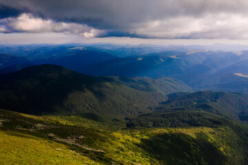 Obraz premium view of the Montenegrin ridge from Mount Pip Ivan, landscapes of the Carpathian Mountains, Mount PICH.