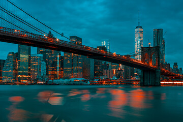 Brooklyn Bridge by night