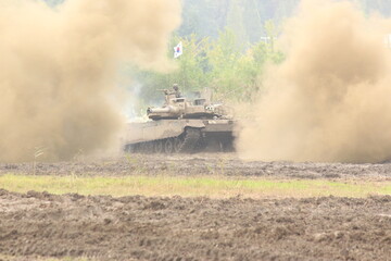 Fototapeta premium The K2 'Black Panther' Main Battle Tank (2)