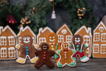 Decorated gingerbread houses christmas cookies with wreath