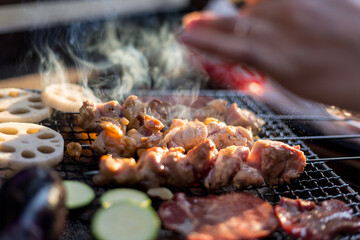 キャンプ　バーベキュー　BBQ