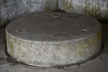 Concrete mounting base for military optics..