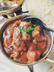 plat indien : Agneau sauce Vindalou