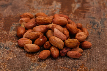 Raw peanut heap - for roast