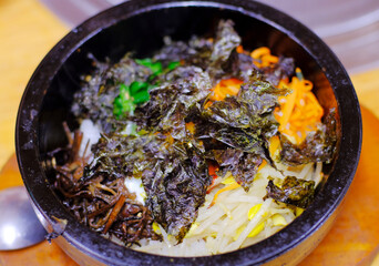 石焼きビビンバ