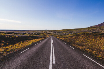 Fototapeta na wymiar Icelandic Roads