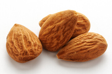 Mandorle sgusciate ft0208_9978 Almendras peladas Migdale decojite Shelled almonds 