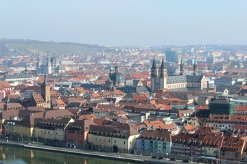 Fototapeta na wymiar Würzburg von oben