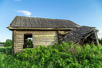 Fototapeta na wymiar old abandoned wooden house panoramic