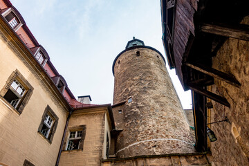 Wieża zamek pałac zabytek historia architektura
