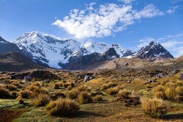 Obraz premium Ausangate Andes mountains in Peru