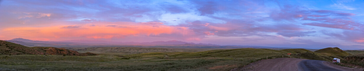 Obraz premium Allphotokz Taldykorgan Way 20050609 8006 CPSP1 PS