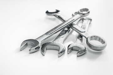 Wrench or spanner work tools