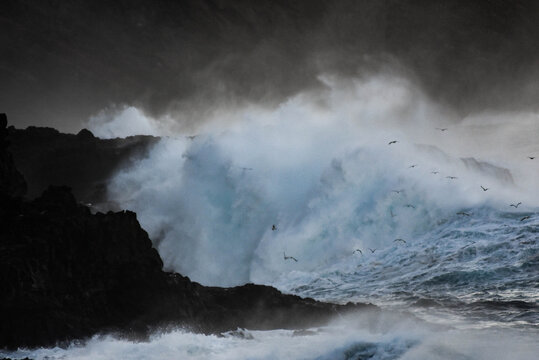 Mar, olas y atardecer 