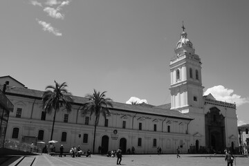 Iglesia de la Plaza de Santo Domingo Quito Ecuador