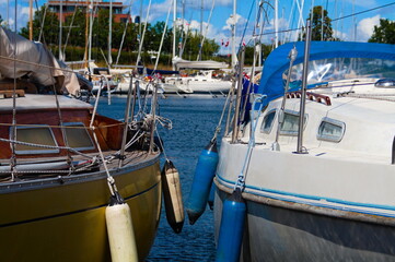 2 sailboats at dock