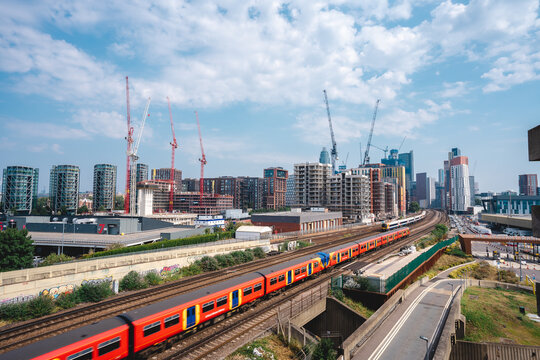 London / UK - 08/09/2020: Landscape View Of Trains Going To Waterloo Station At New Covent Garden Market.