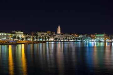 Fototapeta premium Split at night